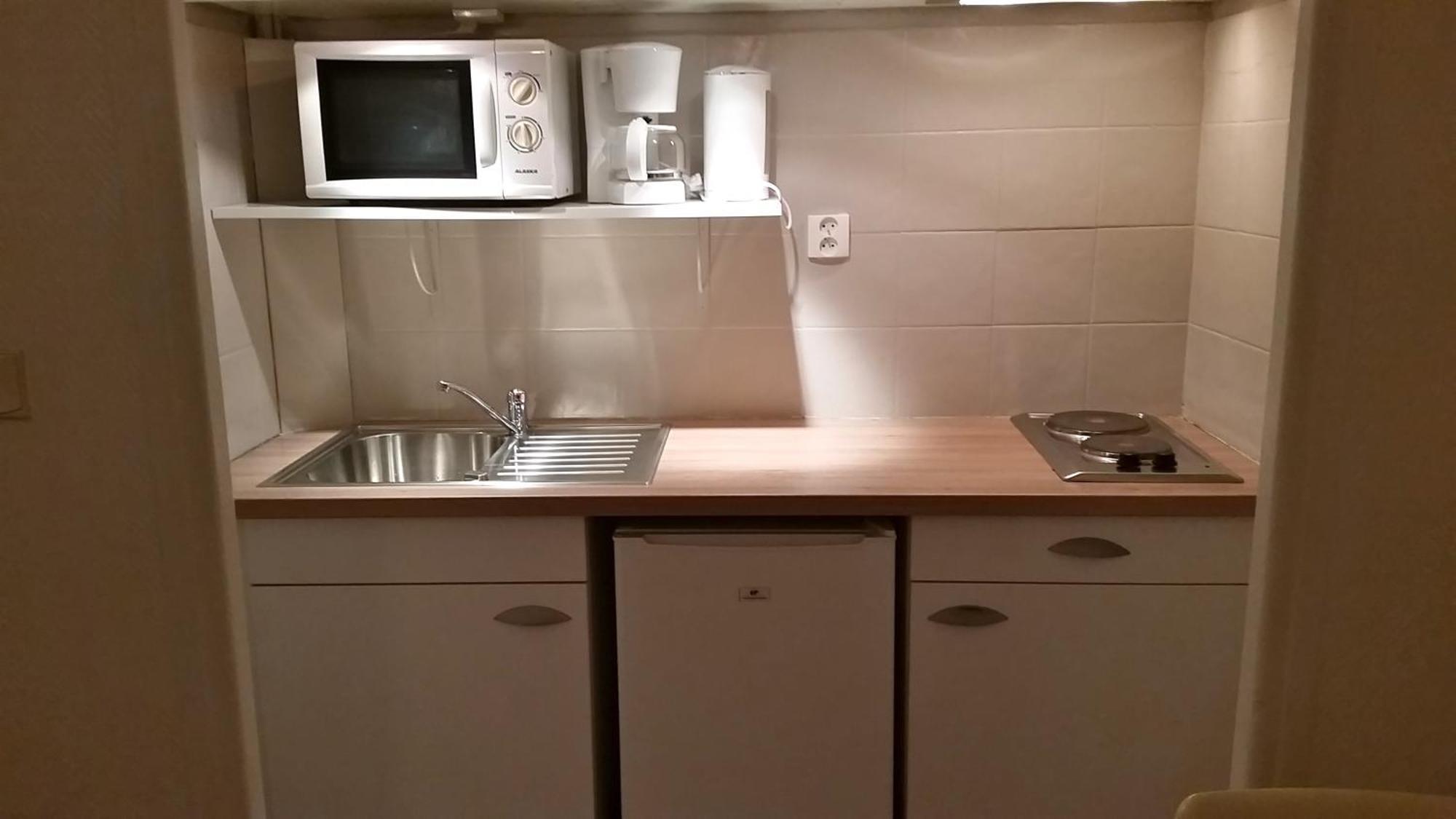 Residence Meublee Studiotel Кань-сюр-Мер Екстер'єр фото