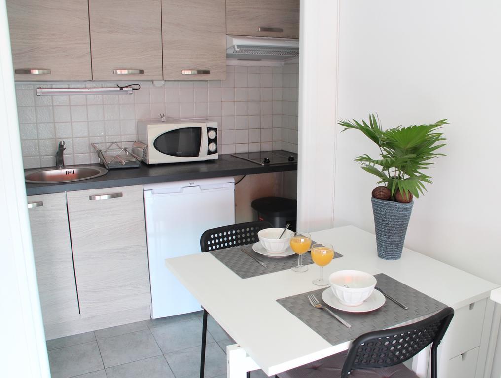 Residence Meublee Studiotel Кань-сюр-Мер Екстер'єр фото