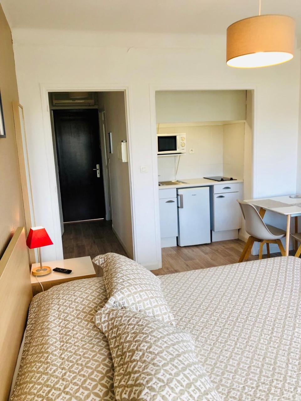 Residence Meublee Studiotel Кань-сюр-Мер Екстер'єр фото